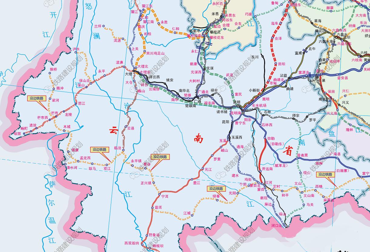 云南阳光下的温暖日常画卷